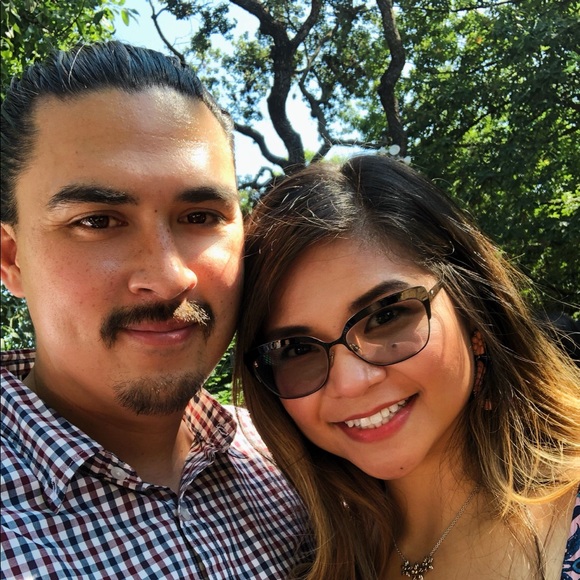 Meet your Posher, May - Picture 1 of 3